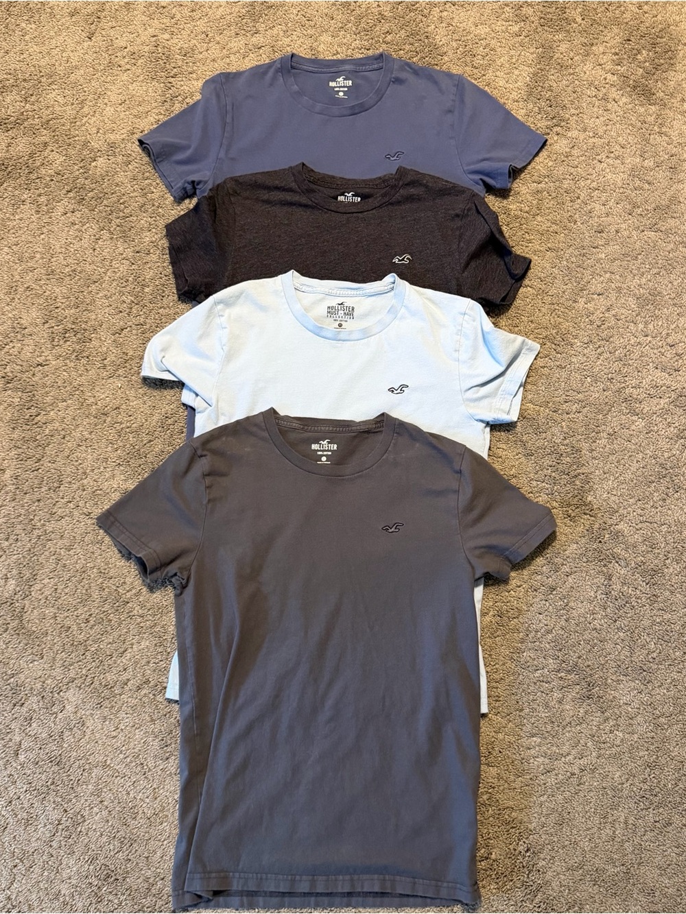 Hollister Men's Short Sleeve Crew Tees - Mixed Blue and Gray XS Pack of 4